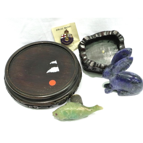 76 - Jade Carp bottle cap and a carved stone Hare, H: 65 mm, and two wooden stands. P&P Group 1 (£14+VAT ... 