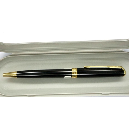 97 - New Parker Bright black ballpoint pen, Sonnet series in gift box. P&P Group 1 (£14+VAT for the first... 