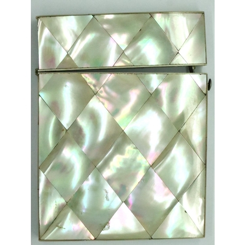 104 - Mother of pearl and silver card case, 10 x 6 cm. P&P Group 1 (£14+VAT for the first lot and £1+VAT f... 