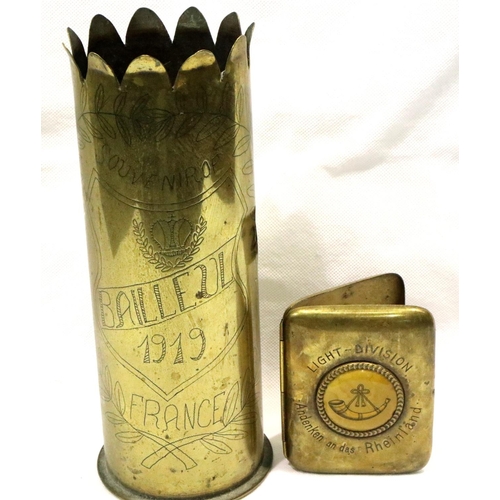 225 - Light division trench art cigarette case with an engraved 1917 shell casing. P&P Group 1 (£14+VAT fo... 