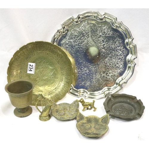234 - Mixed brass and a plated tray. P&P Group 3 (£25+VAT for the first lot and £5+VAT for subsequent lots... 