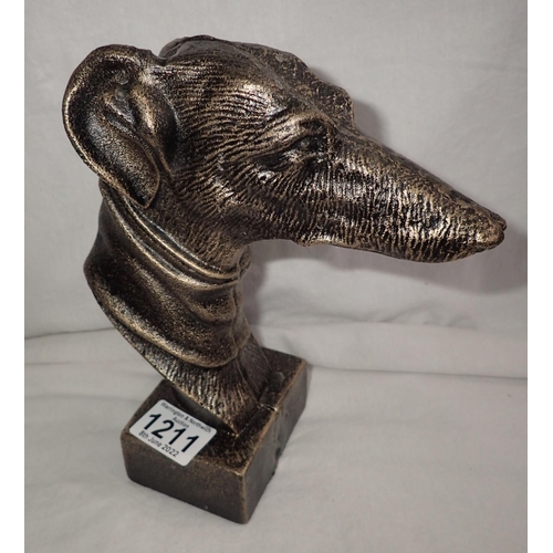 1211 - Cast iron greyhound Bust, H: 22 cm. P&P Group 2 (£18+VAT for the first lot and £3+VAT for subsequent... 