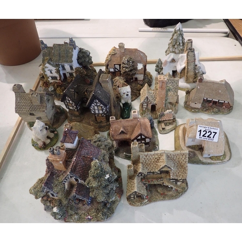 1227 - Collection of twelve Lilliput Lane and David Winter model cottages, no boxes or deeds. Not available... 