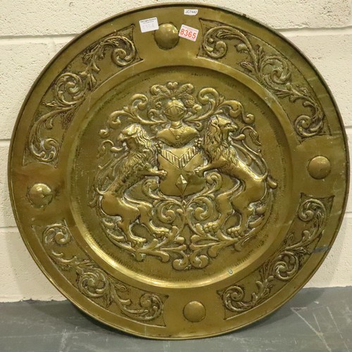 233A - Large Scottish Crest decorative brass charger with rampant lions, D: 80 cm. Not available for in-hou... 
