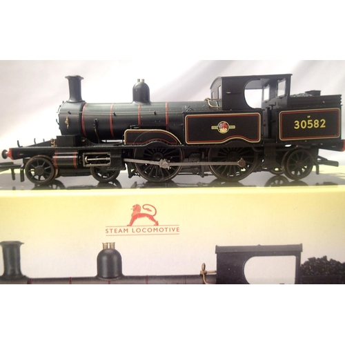 2094 - Hornby R3334, Adams Radial 30582, black Late Crest. In very good to excellent condition, detail fitt... 