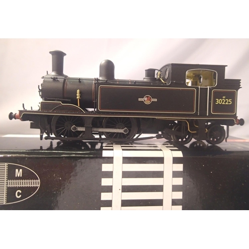 2099 - Kernow models K2104, Adams 02 Tank, black Late Crest 30225. In very good condition, box has wear. P&... 