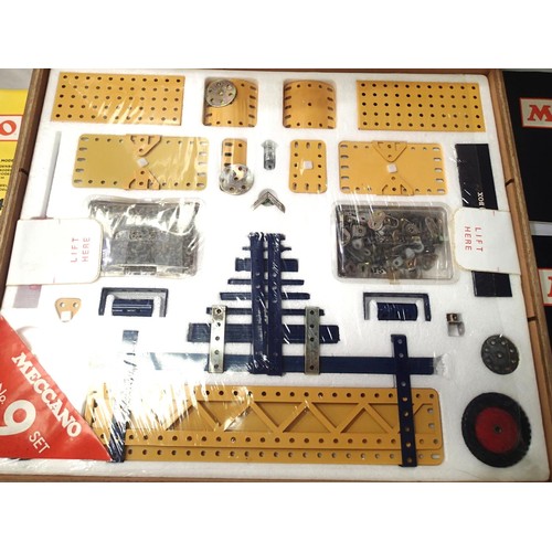 2038 - Meccano Outfit No 9, in wooden box yellow/blue. Appears unused, sealed in excellent condition. P&P G... 