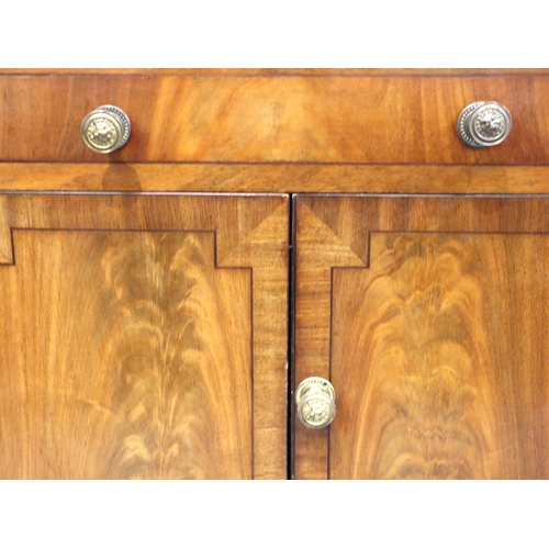 3103 - George III walnut commode, bi-fold hinged top opens to reveal wash-bowl recess and other recesses. L... 