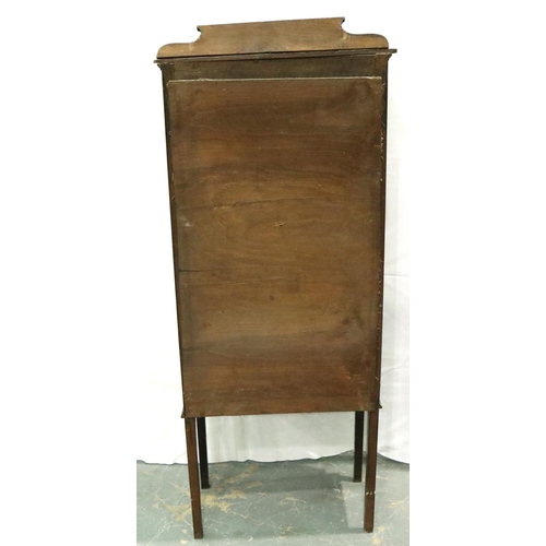 3144 - An Edwardian inlaid mahogany single door display cabinet, having two fixed shelves and lined interio... 