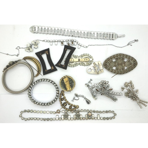 64 - Collection of diamante jewellery. P&P Group 1 (£14+VAT for the first lot and £1+VAT for subsequent l... 