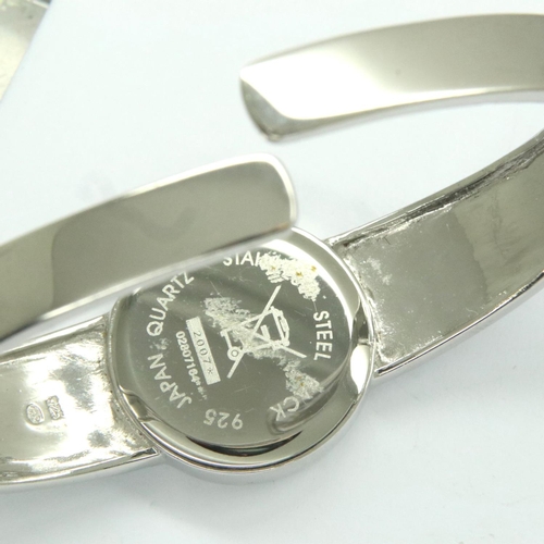 82 - Epiphany: ladies stainless steel quartz movement wristwatch, 1967 model. P&P Group 1 (£14+VAT for th... 