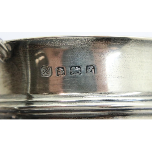 120 - Hallmarked silver twin handled cup, Birmingham assay 1924, D: 70 mm, 46g. P&P Group 1 (£14+VAT for t... 