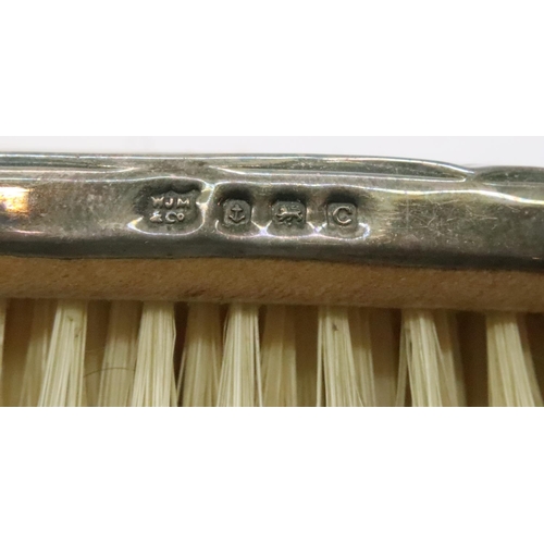 127 - Hallmarked silver backed brush with original grooming box. P&P Group 1 (£14+VAT for the first lot an... 