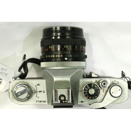 398 - Canon FTB film camera 50mm F1-8 lens and cased tampon F=85-210mm F1-45 lens. P&P Group 2 (£18+VAT fo... 