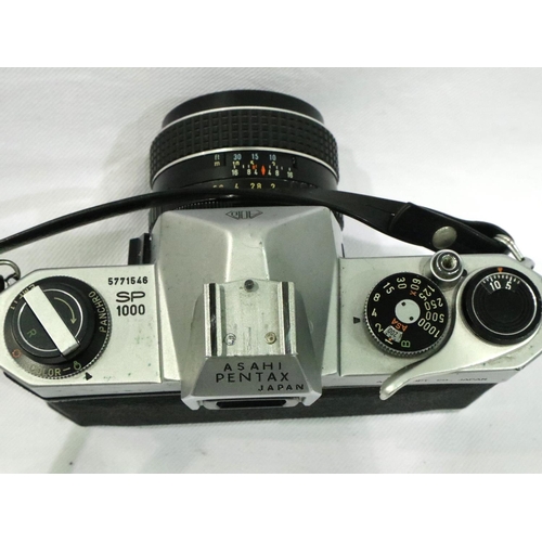 405 - Pentax SP1000 with Takumar F2 55mm lens with accessories in an Antler bag. P&P Group 2 (£18+VAT for ... 