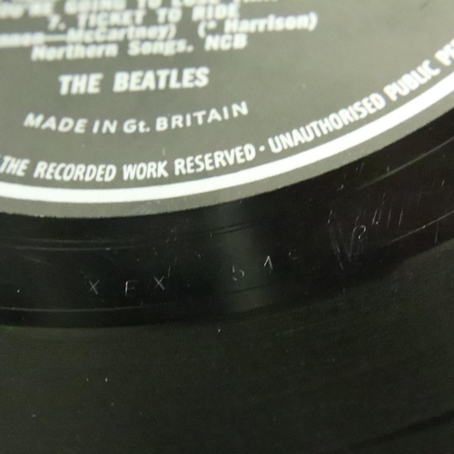 459 - The Beatles Help, black and yellow label, XEX549-2 PMC 1255. P&P Group 1 (£14+VAT for the first lot ... 