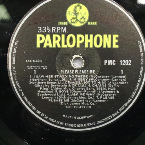 460 - The Beatles Please Please Me, black and gold label XEX421-IN. Some songs attributed to Dick James Mu... 