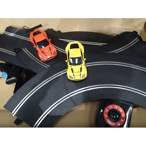 1170 - Scalextric super velocity Aston Martin track. Not available for in-house P&P, contact Paul O'Hea at ... 