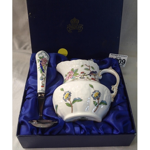 1209 - Aynsley milk jug and spoon boxed in the Pembroke pattern, H: 10 cm. Not available for in-house P&P, ... 