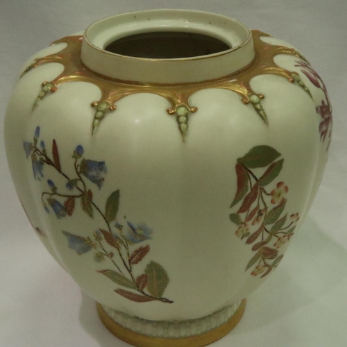 195 - Large Worcester Royal porcelain globular pot, The Stuart, H: 30 cm, lacking lid. P&P Group 3 (£25+VA... 