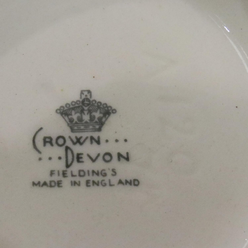 237 - Crown Devon Stockholm pattern vase, H: 20 cm. P&P Group 2 (£18+VAT for the first lot and £3+VAT for ... 