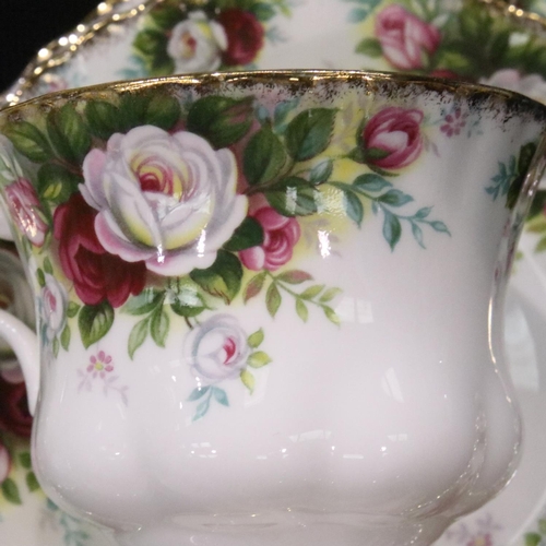 249 - Royal Albert Celebration pattern tea service(19). P&P Group 3 (£25+VAT for the first lot and £5+VAT ... 