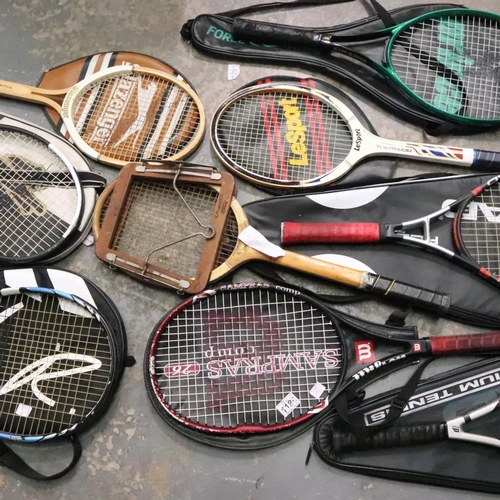 1186 - Shelf of good quality tennis racquets. Not available for in-house P&P, contact Paul O'Hea at Mailbox... 