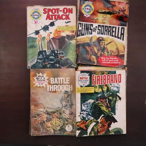 447A - Commando, Battle picture library and other similar comic books (53). P&P Group 1 (£14+VAT for the fi... 