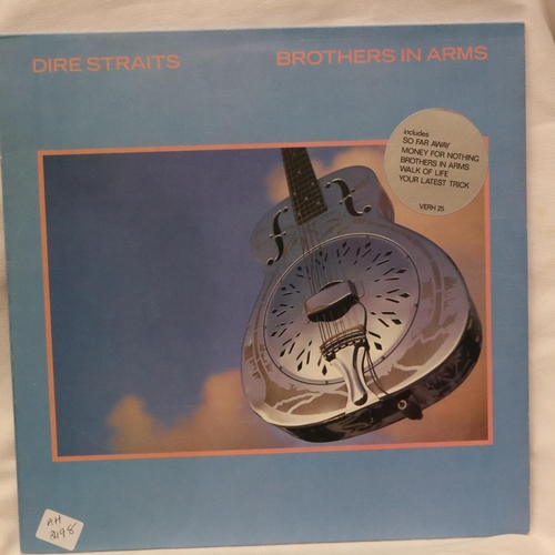 453 - Twenty mixed genre LP records to include Dire Straits, Simon and Garfunkel etc. P&P Group 2 (£18+VAT... 