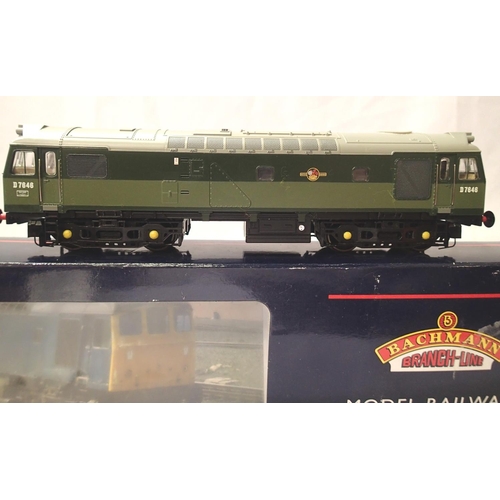 2122 - Bachmann 32-405 class 25 diesel D7646, BR Two Tone Green, excellent condition, box with wear. P&P Gr... 