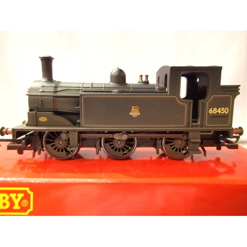 2128 - Hornby R2324 class J83 locomotive 68450, Black Early Crest, weathered, excellent condition, box with... 