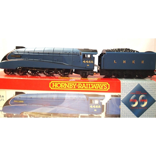 2134 - Hornby R2059 class A4 locomotive, Mallard, Blue LNER 4468, limited edition 0525/1500, excellent cond... 