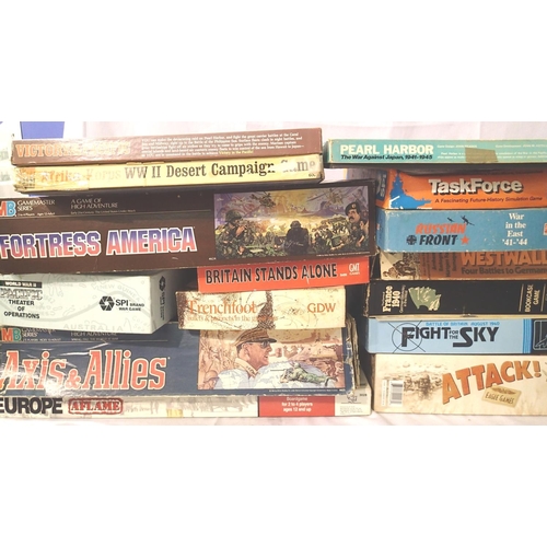 2179 - Fifteen boxed Strategy and Adventure games, all contents unchecked for completeness. P&P Group 2 (£1... 