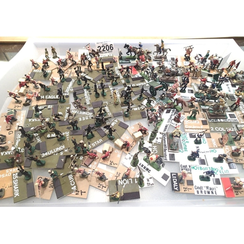 2206 - Selection of Wargaming figures, includes Zulus, mostly plastic 1/72 scale, finished to an excellent ... 