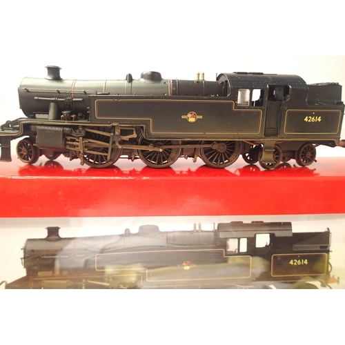 2271 - Hornby R 3021A stanier 2.6.4 tank, 42614 black, Late Crest, weathered. Body lose on chassis, motion ... 