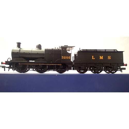 2289 - Bachmann 31-027, class 3F, LMS Black 3205. In very good to excellent condition, box has wear. P&P Gr... 