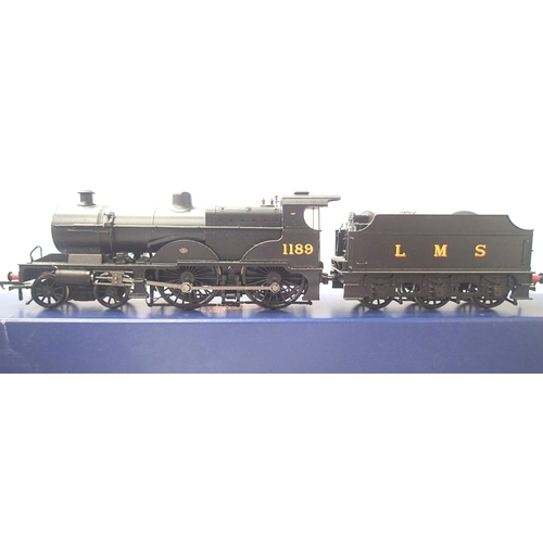 2299 - Bachmann 31-931, compound 1189, LMS Black, detail fitted. In excellent condition, missing detail and... 