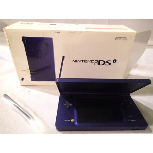 2360 - Nintendo DS handheld console, boxed with R4 DS upgrade card, no power supply. P&P Group 1 (£14+VAT f... 