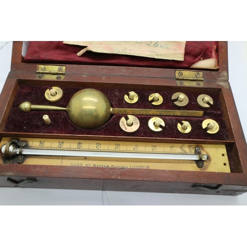 121 - Antique walnut cased Sikes hydrometer. P&P Group 2 (£18+VAT for the first lot and £3+VAT for subsequ... 