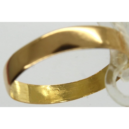 3 - 22ct gold wedding band, size T, 2.0g. P&P Group 1 (£14+VAT for the first lot and £1+VAT for subseque... 