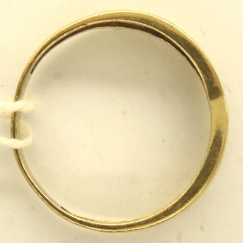 36 - 9ct gold stone set ring, size L, 1.3g. P&P Group 1 (£14+VAT for the first lot and £1+VAT for subsequ... 