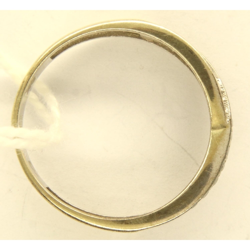 53 - 9ct gold crossover ring, size M, 1.8g. P&P Group 1 (£14+VAT for the first lot and £1+VAT for subsequ... 