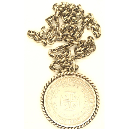 66 - 925 silver neckl chain with mounted coin, boxed. P&P Group 1 (£14+VAT for the first lot and £1+VAT f... 