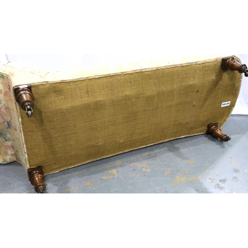 3065 - Victorian upholstered chaise longue, mahogany framed with turned supports, 187 x 65 x 67 cm H. Not a... 