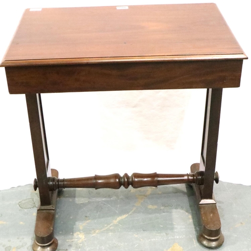 3080 - A Victorian single drawer writing table with turned supports, 71 x 46 x 82 cm H. Not available for i... 