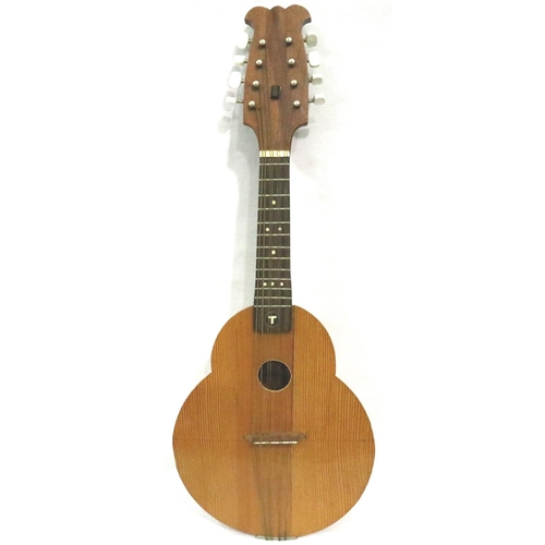 389 - Eight string mandolin, L: 63 cm. P&P Group 3 (£25+VAT for the first lot and £5+VAT for subsequent lo... 