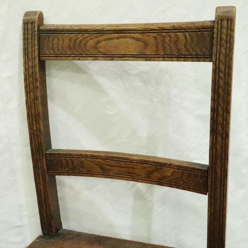 3122 - Early elm chair. Not available for in-house P&P, contact Paul O'Hea at Mailboxes on 01925 659133