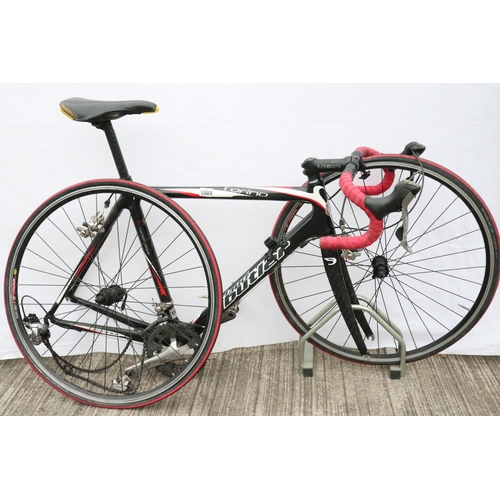 1005 - Claud Butler Torino racing bike, lacking gear spacer, 22 inch frame. Not available for in-house P&P,... 