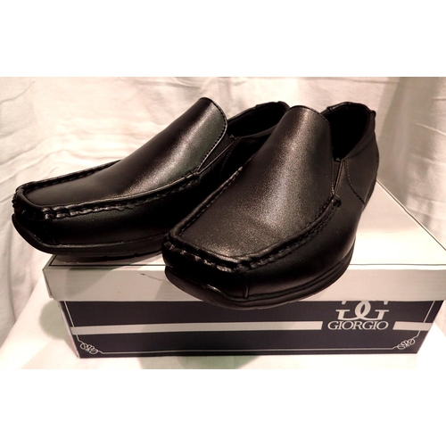 1016 - Pair of black D Giorgio slip-ons size 10. P&P Group 2 (£18+VAT for the first lot and £3+VAT for subs... 