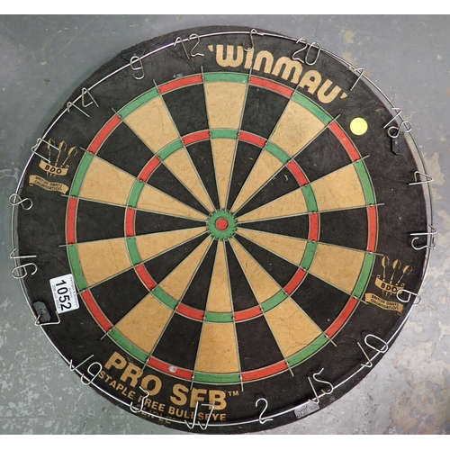 1052 - Winmau Pro SFB dartboard. Not available for in-house P&P, contact Paul O'Hea at Mailboxes on 01925 6... 